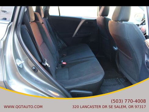 Used 2013 Toyota RAV4 XLE FWD image 17