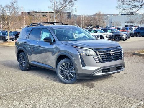 New 2026 Nissan Pathfinder SL w/ SL Premium Package AWD/4WD image 31