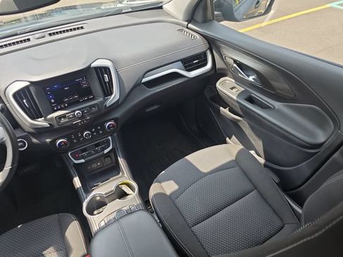 Used 2024 GMC Terrain SLE w/ Driver Convenience Package AWD/4WD image 33