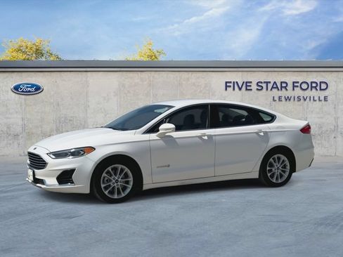 Used 2019 Ford Fusion SEL FWD image 4