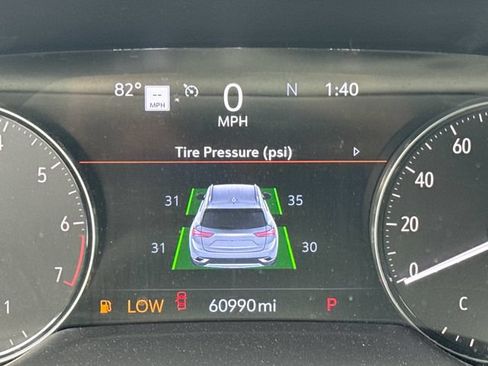 Used 2021 Buick Envision Avenir w/ Technology Package II FWD image 17