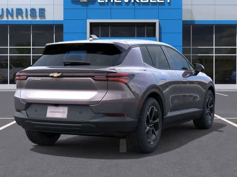 New 2026 Chevrolet Equinox EV LT image 5