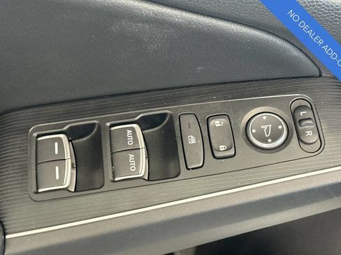 Certified 2024 Honda Civic Touring image 12
