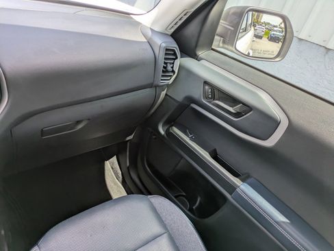 Used 2021 Ford Bronco Sport Outer Banks w/ Outer Banks Package (96D) AWD/4WD image 14