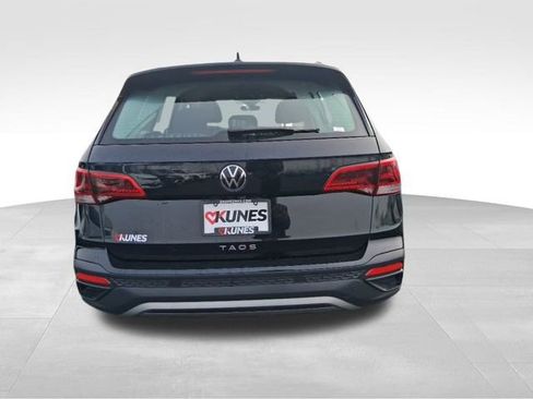 Used 2024 Volkswagen Taos S image 8