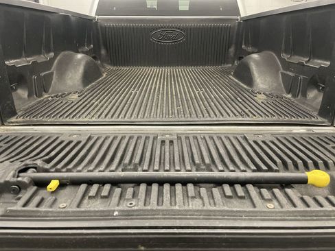 Used 2012 Ford F150 XLT AWD/4WD image 15
