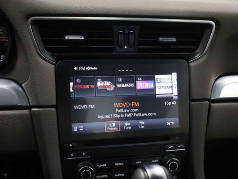 Certified 2018 Porsche 911 Carrera 4S image 30