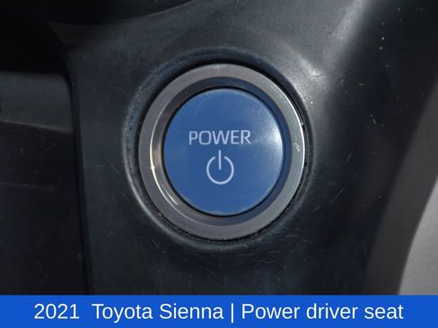 Used 2021 Toyota Sienna Limited image 12