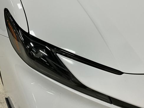 Used 2025 Toyota Camry SE FWD image 25