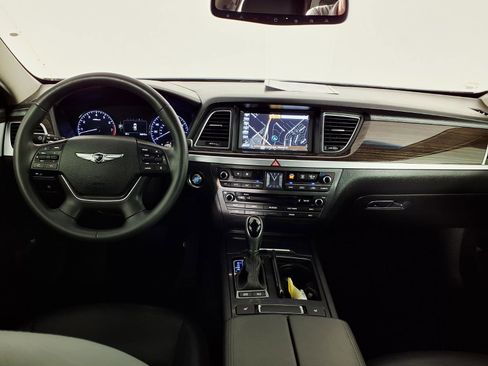 Used 2017 Genesis G80 3.8 RWD image 14