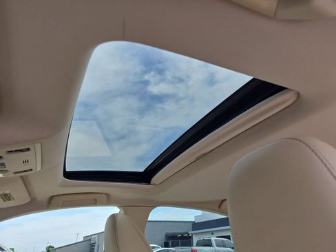 Used 2014 Lexus ES 350 w/ Luxury Package FWD image 18