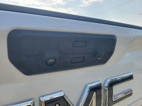 Used 2024 GMC Sierra 3500 Denali Ultimate AWD/4WD image 7