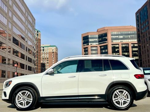 Certified 2022 Mercedes-Benz GLB 250 GLB 250 image 8