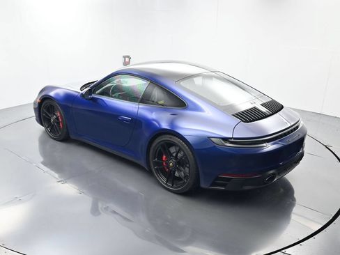Certified 2024 Porsche 911 Carrera GTS RWD image 34