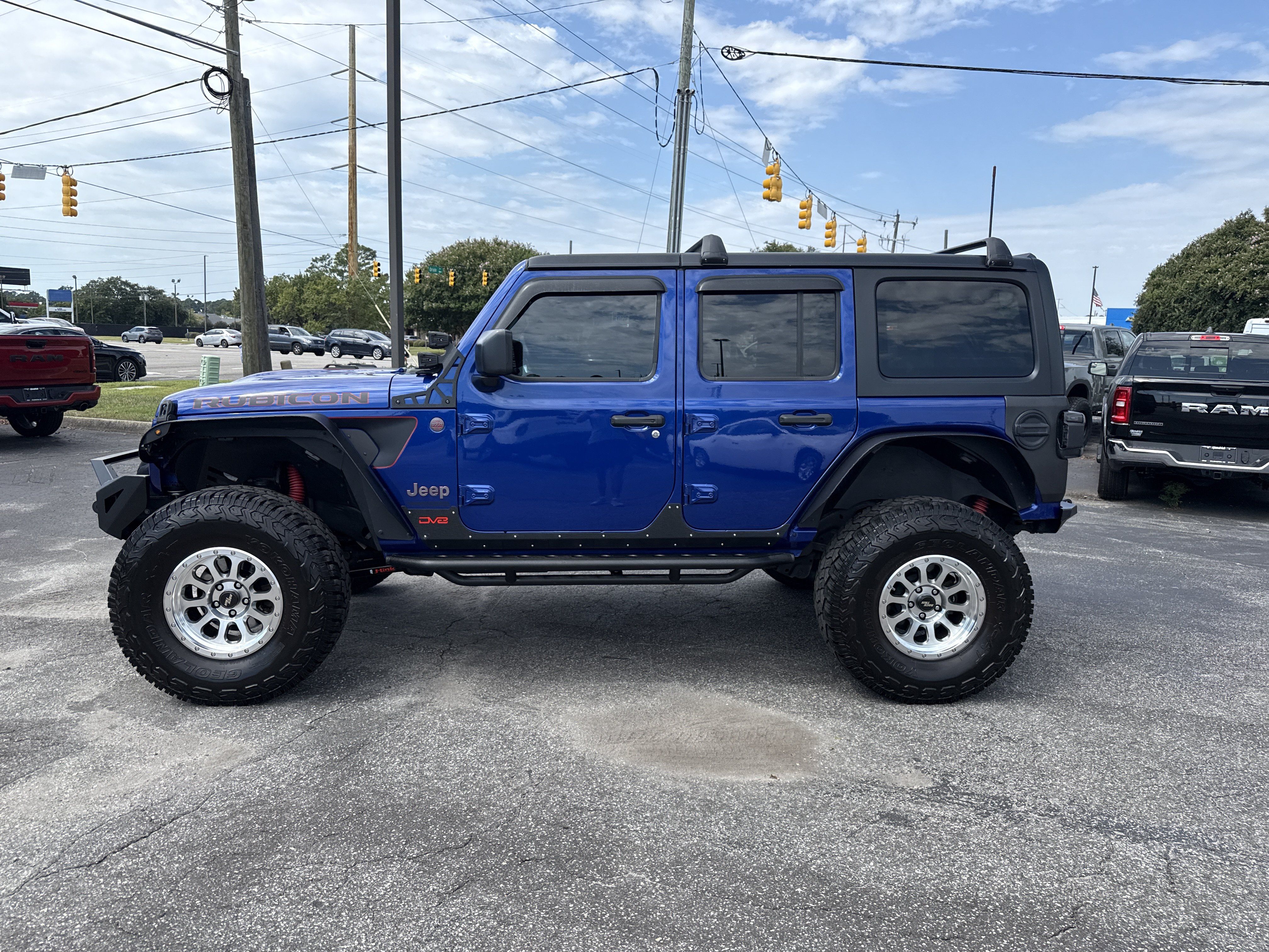 Used 2018 Jeep Wrangler Unlimited Rubicon AWD/4WD image 6