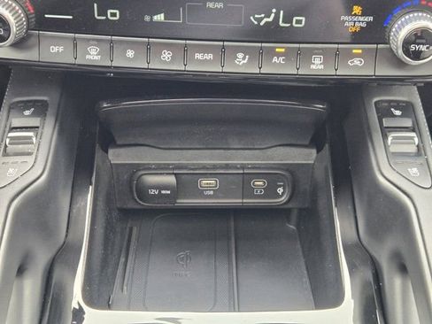 Certified 2023 Kia Telluride SX Prestige X-Line AWD/4WD image 19