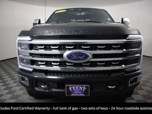 Used 2023 Ford F350 Platinum w/ Tremor Off-Road Package AWD/4WD image 11