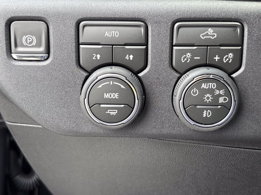 New 2026 Chevrolet Silverado 1500 RST w/ All Star Edition Plus AWD/4WD image 6