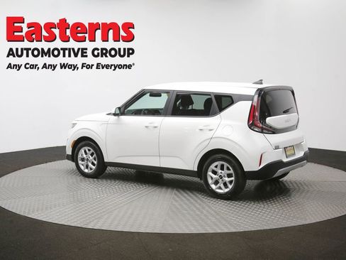 Used 2025 Kia Soul LX w/ LX Technology Package FWD image 62