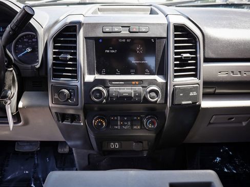 Used 2019 Ford F250 XLT w/ XLT Value Package AWD/4WD image 18