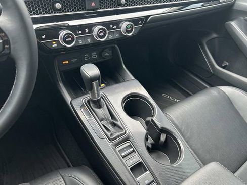 Used 2024 Honda Civic Touring image 25