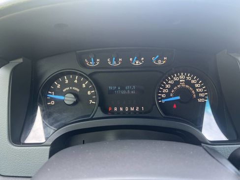 Used 2014 Ford F150 STX w/ Equipment Group 201A Mid AWD/4WD image 10