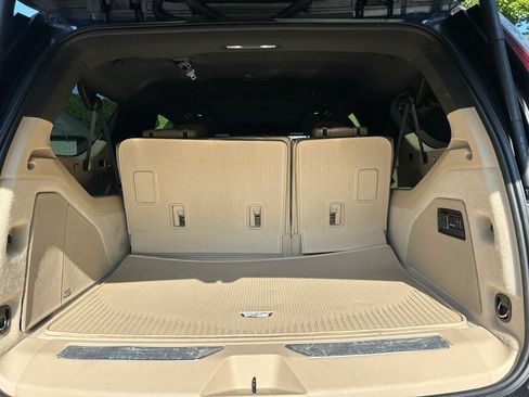 Used 2024 Cadillac Escalade ESV Premium Luxury w/ LPO, Floor Liner Package AWD/4WD image 47