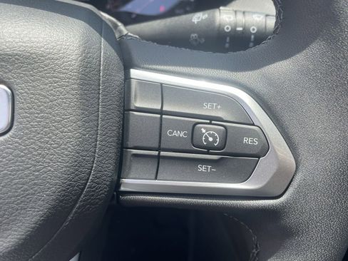 New 2025 Jeep Compass Latitude w/ Altitude Special Edition image 16