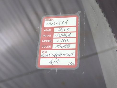 Used 2023 Acura MDX SH-AWD w/ Advance Package image 32