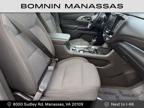 Used 2019 Chevrolet Traverse LT image 9