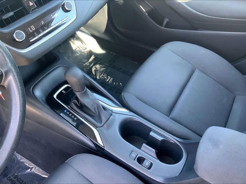 Used 2024 Toyota Corolla LE image 16