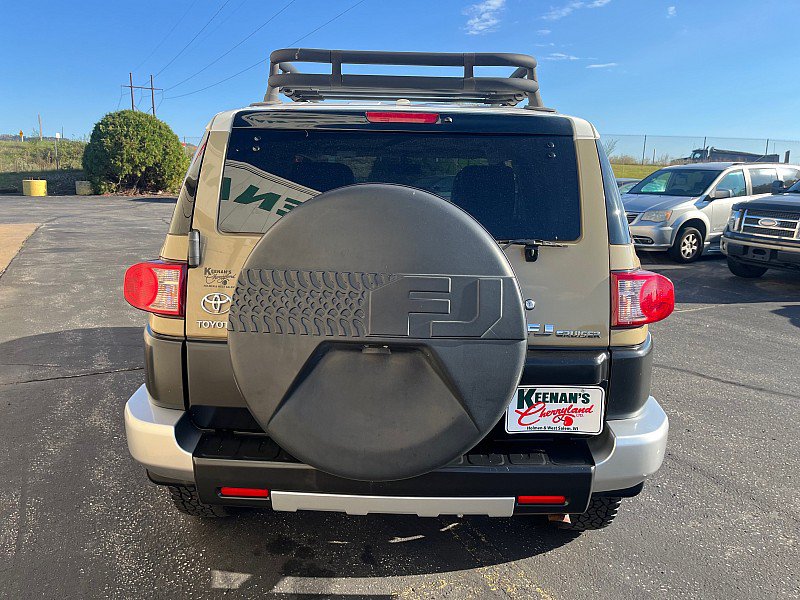 Used 2011 Toyota FJ Cruiser 4WD w/ Convenience Pkg image 7