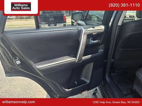Used 2021 Toyota 4Runner SR5 Premium w/ Moonroof Package AWD/4WD image 15