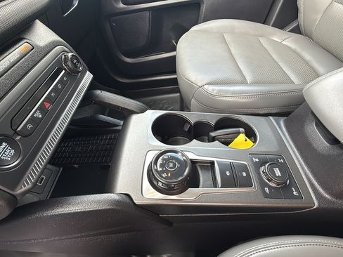 Certified 2025 Ford Bronco Sport Badlands AWD/4WD image 21