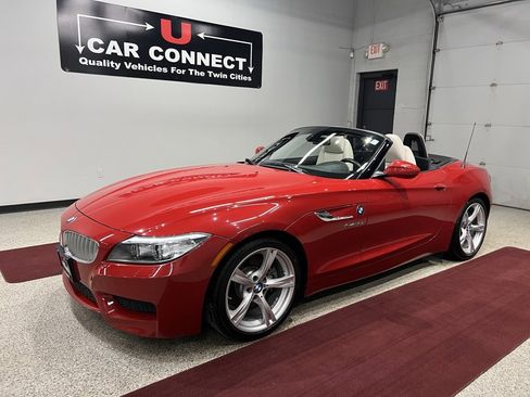 Used 2016 BMW Z4 sDrive35i image 2