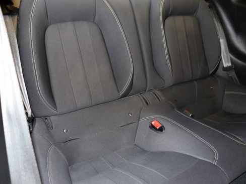 Used 2019 Ford Mustang Coupe image 30