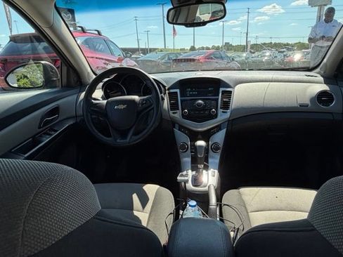 Used 2011 Chevrolet Cruze LS w/ Connectivity Package FWD image 13