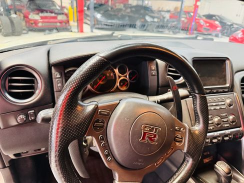 Used 2013 Nissan GT-R Premium AWD/4WD image 29