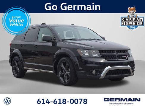 Used 2018 Dodge Journey Crossroad w/ Nav & Sun Group FWD image 4