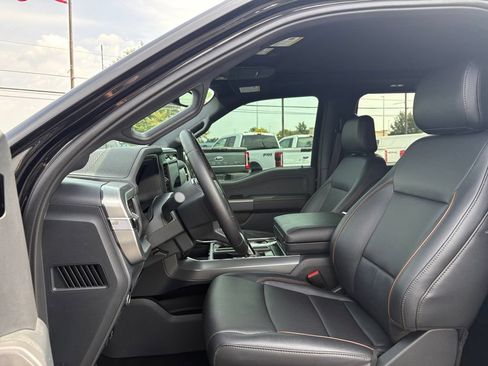 Used 2025 Ford F150 Lariat w/ Equipment Group 502A High AWD/4WD image 13
