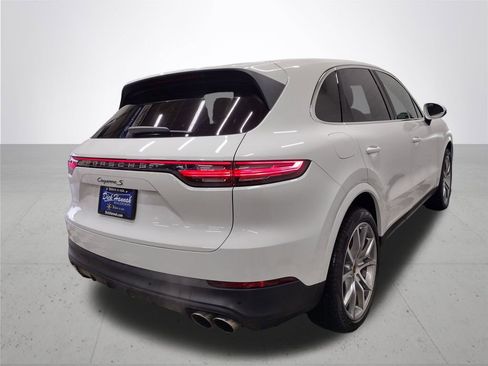 Used 2019 Porsche Cayenne S image 13