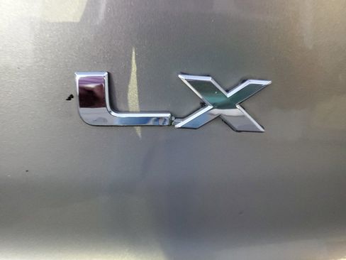 Used 2004 Honda Civic LX image 9