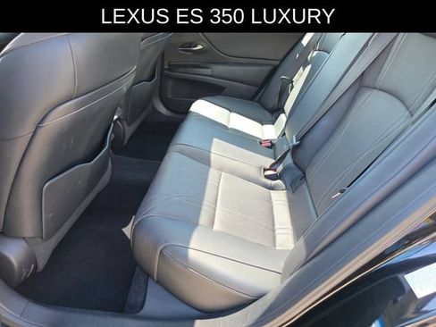 Used 2019 Lexus ES 350 w/ Accessory Package FWD image 17