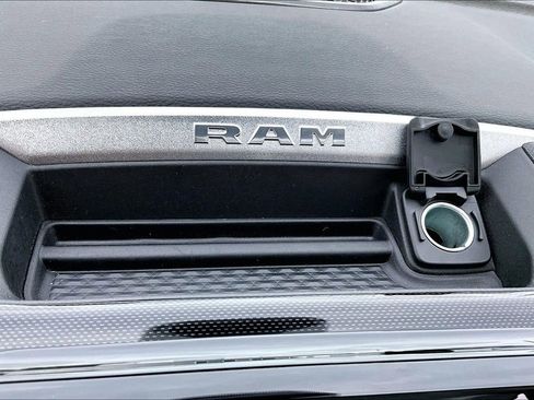 Used 2022 RAM 2500 Laramie w/ Night Edition AWD/4WD image 37