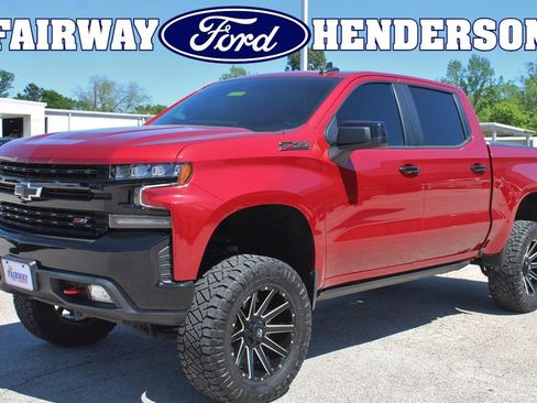 Used 2021 Chevrolet Silverado 1500 LT Trail Boss w/ Bed Protection Package image 1