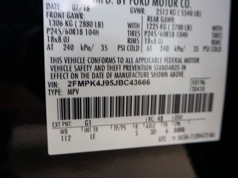Used 2018 Ford Edge SEL w/ Equipment Group 201A AWD/4WD image 42