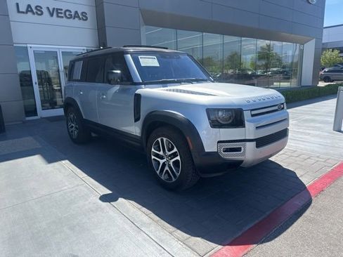 Used 2020 Land Rover Defender 110 HSE image 3