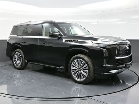 Used 2025 INFINITI QX80 Luxe image 1