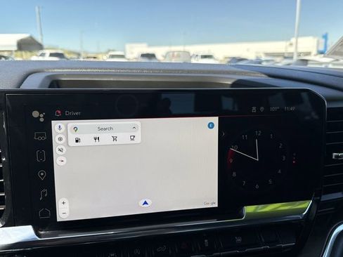 Used 2025 GMC Sierra 1500 SLT w/ SLT Premium Package image 6