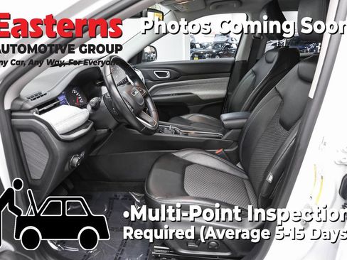 Used 2022 Jeep Compass Latitude w/ Convenience Group AWD/4WD image 14